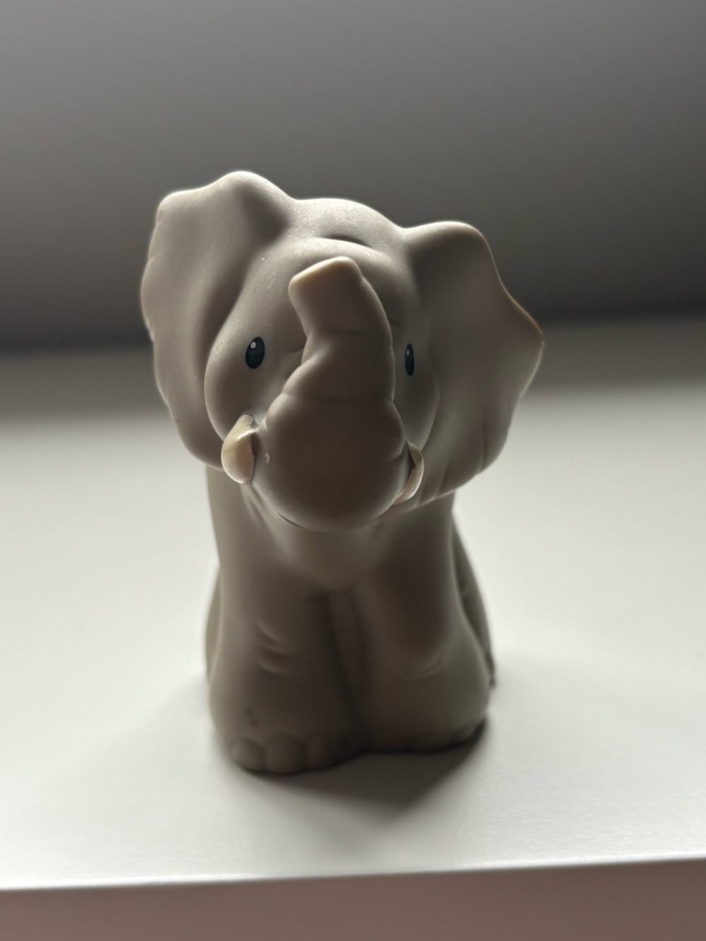 Little people elephant